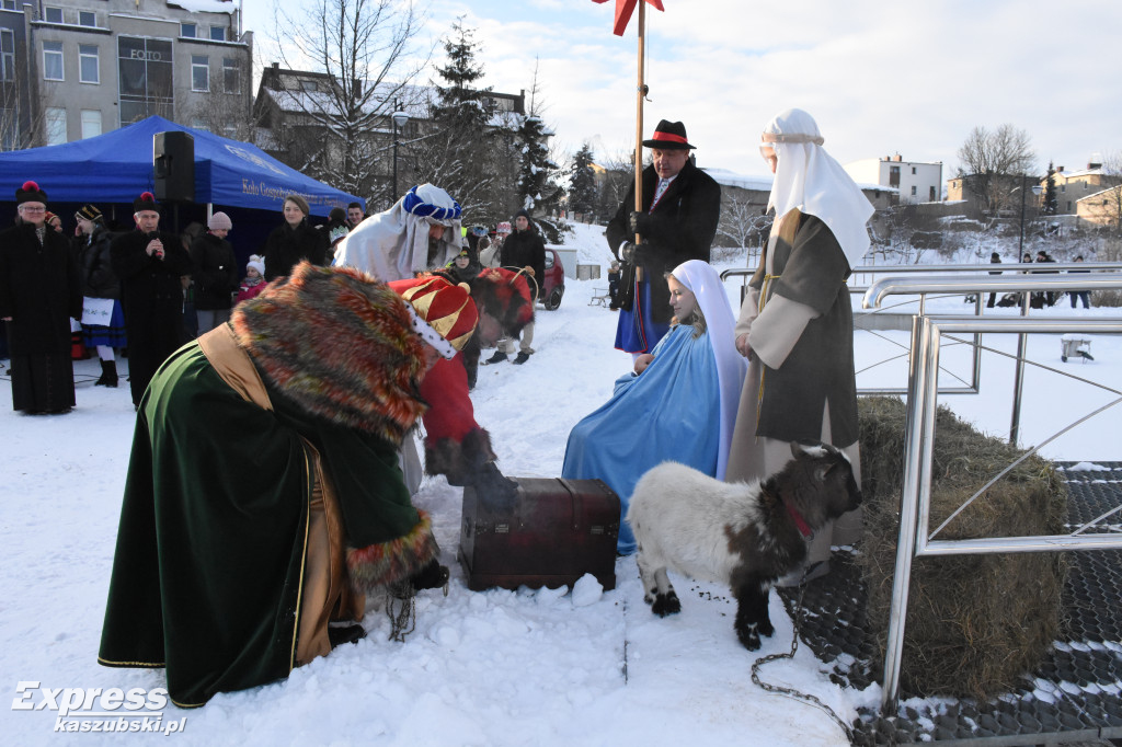 Orszak Trzech Króli w Sierakowicach