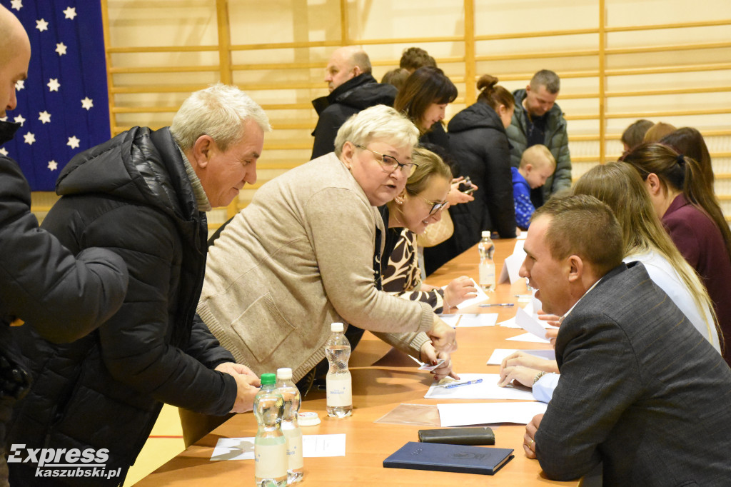 Konsultacje społeczne w Lisich Jamach