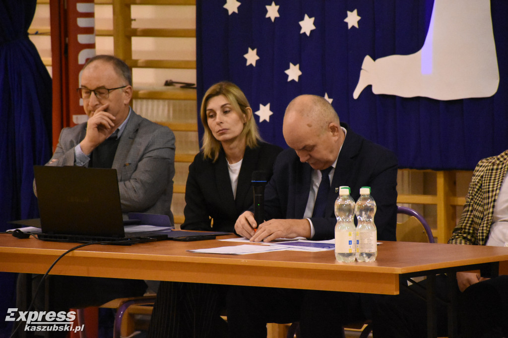 Konsultacje społeczne w Lisich Jamach