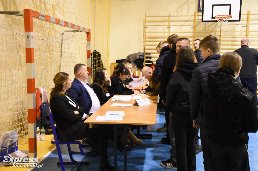 Konsultacje społeczne w Puzdrowie