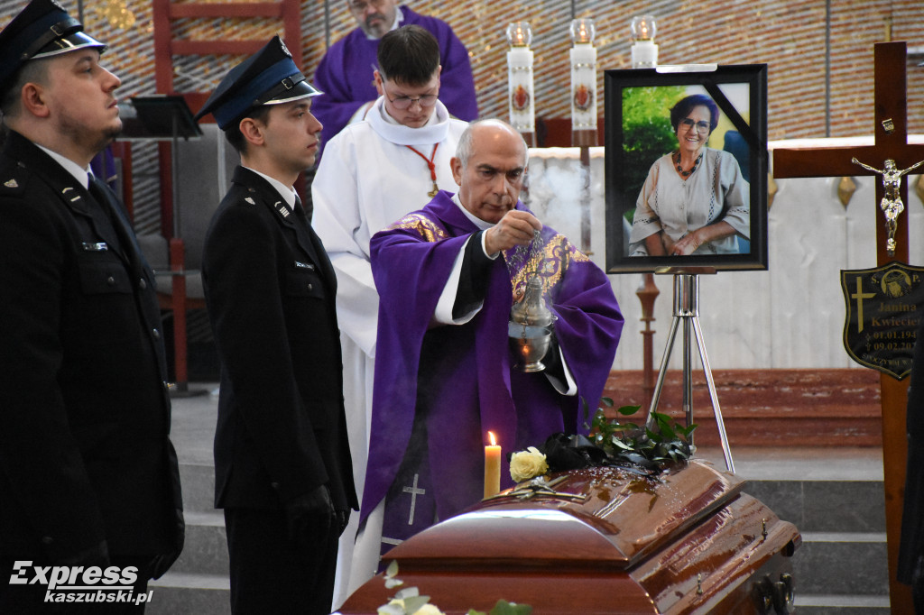 Pogrzeb Janiny Kwiecień