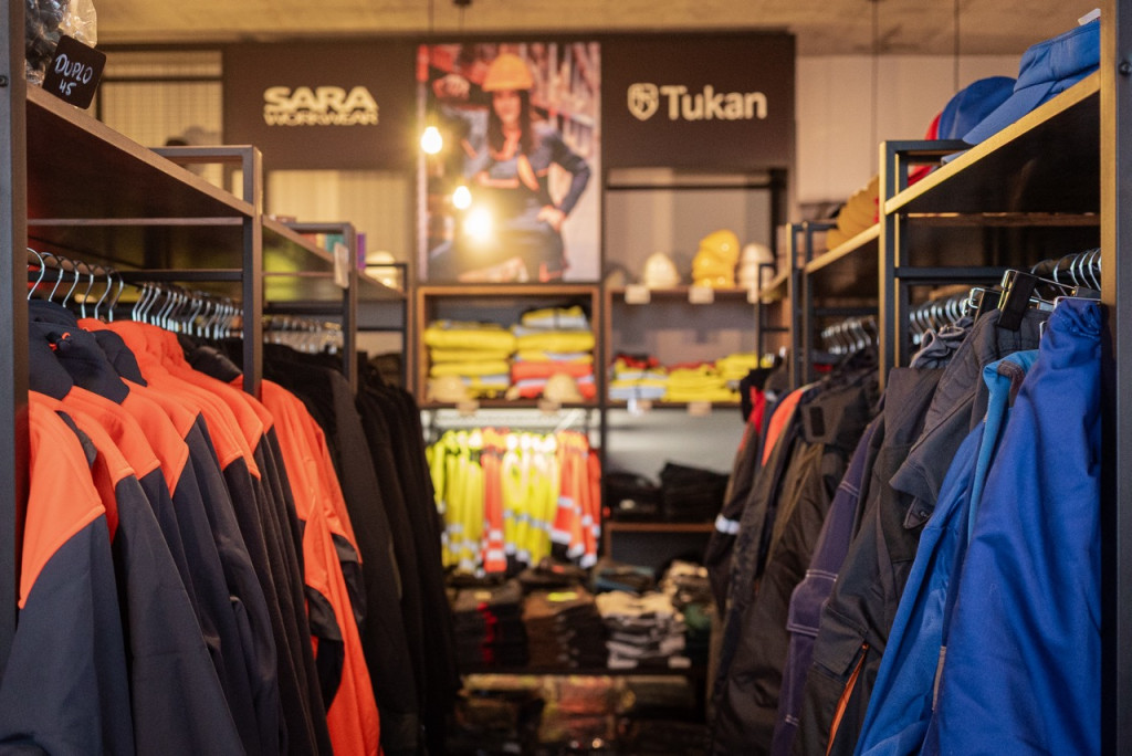 Hurtownia Premium Tukan i Sara Workwear w Kartuzach