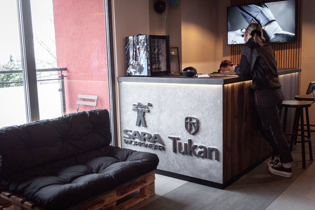 Hurtownia Premium Tukan i Sara Workwear w Kartuzach