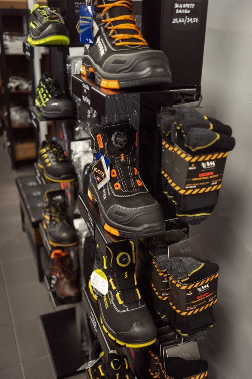 Hurtownia Premium Tukan i Sara Workwear w Kartuzach