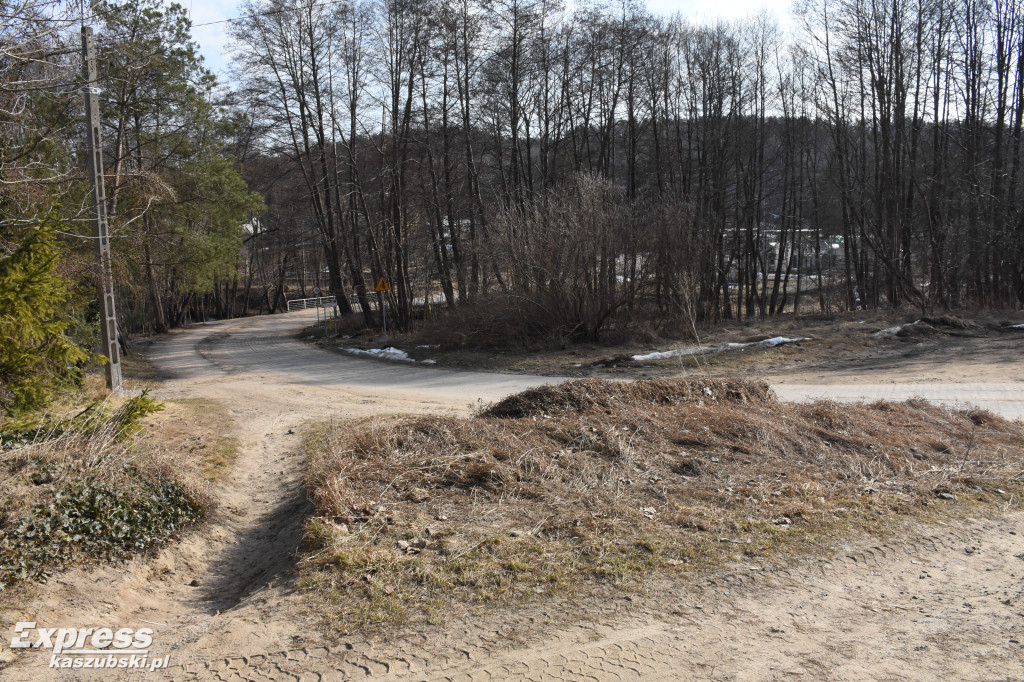 Schody z Rutek do Borkowa