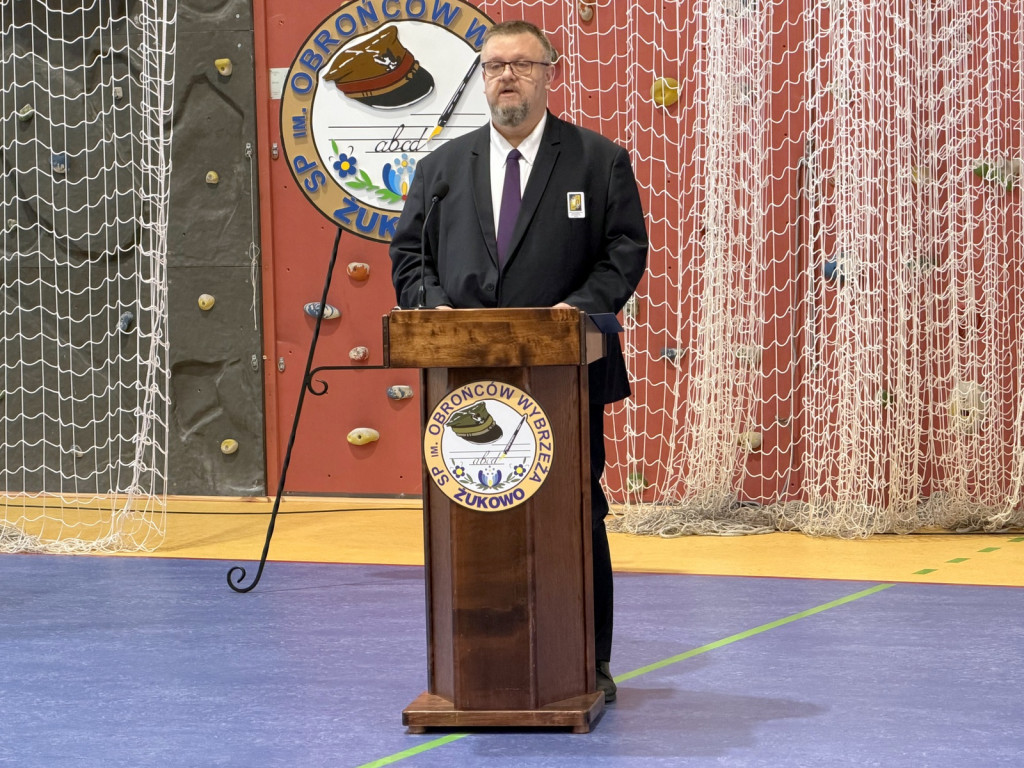 Nowy plac zabaw i 50-lecie nadania imienia SP nr 1