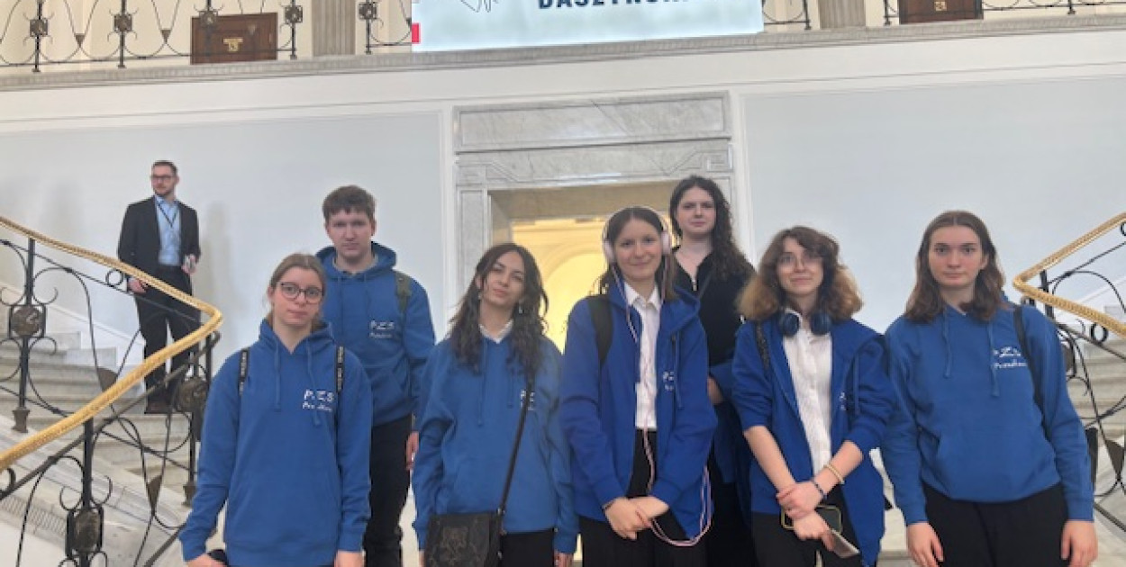 Uczniowie z Przodkowa na Dniu Jedności Kaszubów w Sejmie