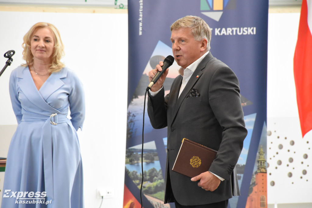 Otwarcie hali sportowej przy ZKiWS w Kartuzach