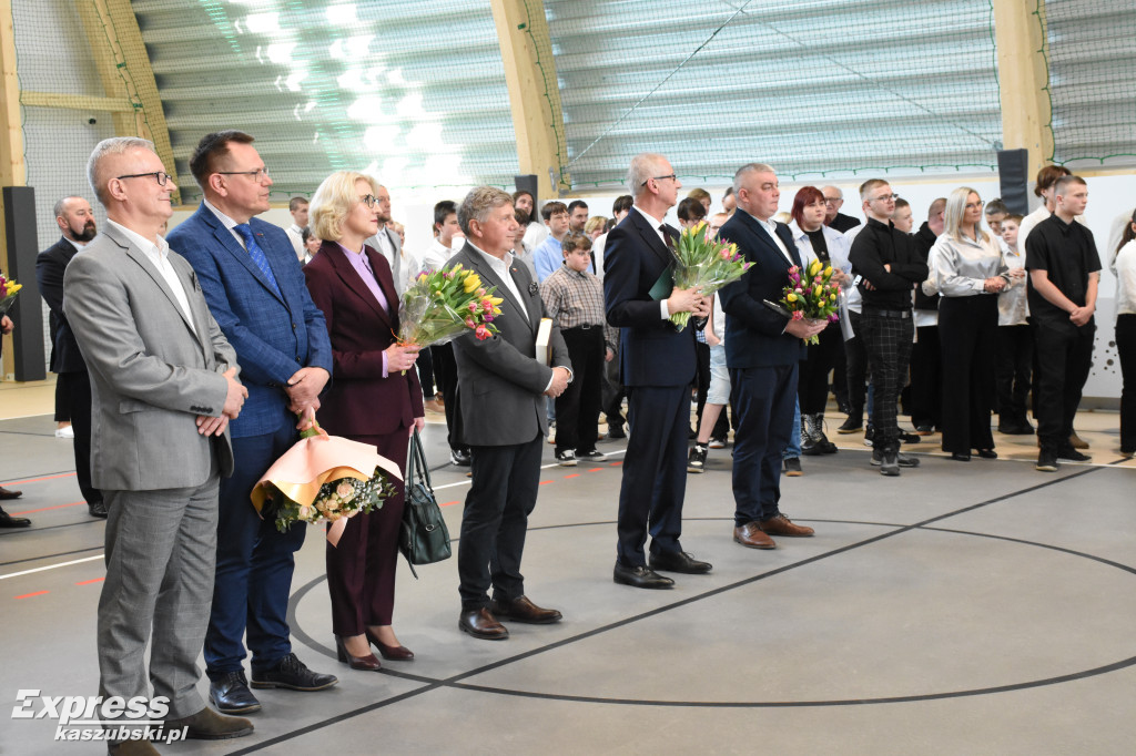 Otwarcie hali sportowej przy ZKiWS w Kartuzach