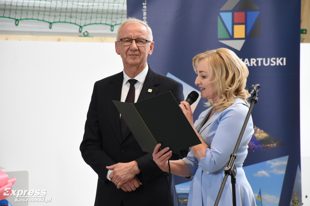 Otwarcie hali sportowej przy ZKiWS w Kartuzach