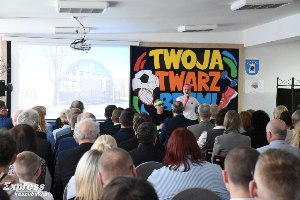 Otwarcie hali sportowej przy ZKiWS w Kartuzach