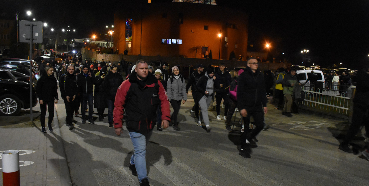 Ekstremalna Droga Krzyżowa w Sierakowicach