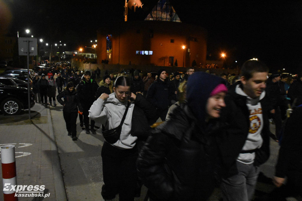 Ekstremalna Droga Krzyżowa w Sierakowicach
