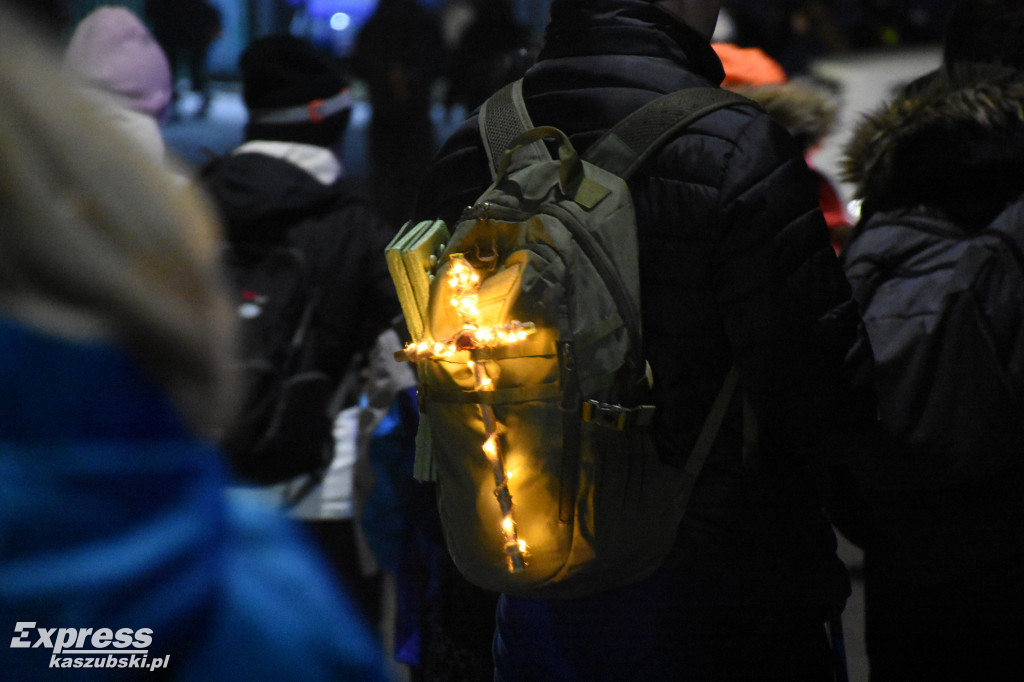 Ekstremalna Droga Krzyżowa w Sierakowicach