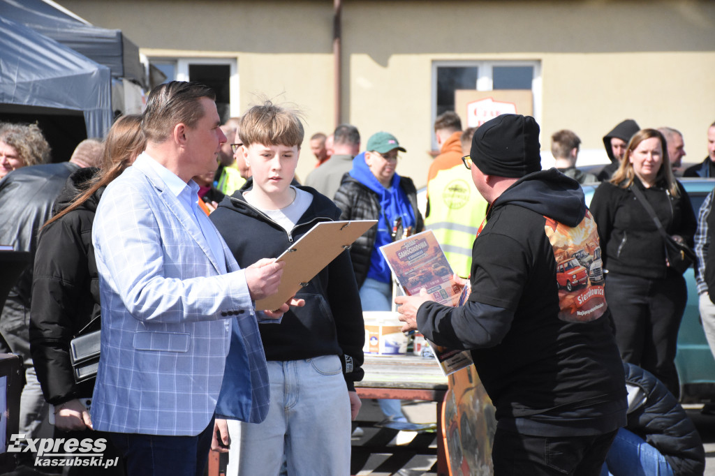 Otwarcie sezonu klasyków w Sierakowicach