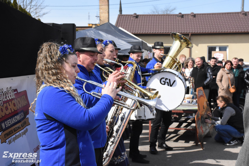 Otwarcie sezonu klasyków w Sierakowicach