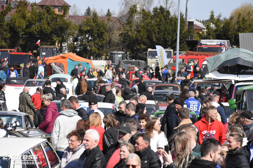 Otwarcie sezonu klasyków w Sierakowicach