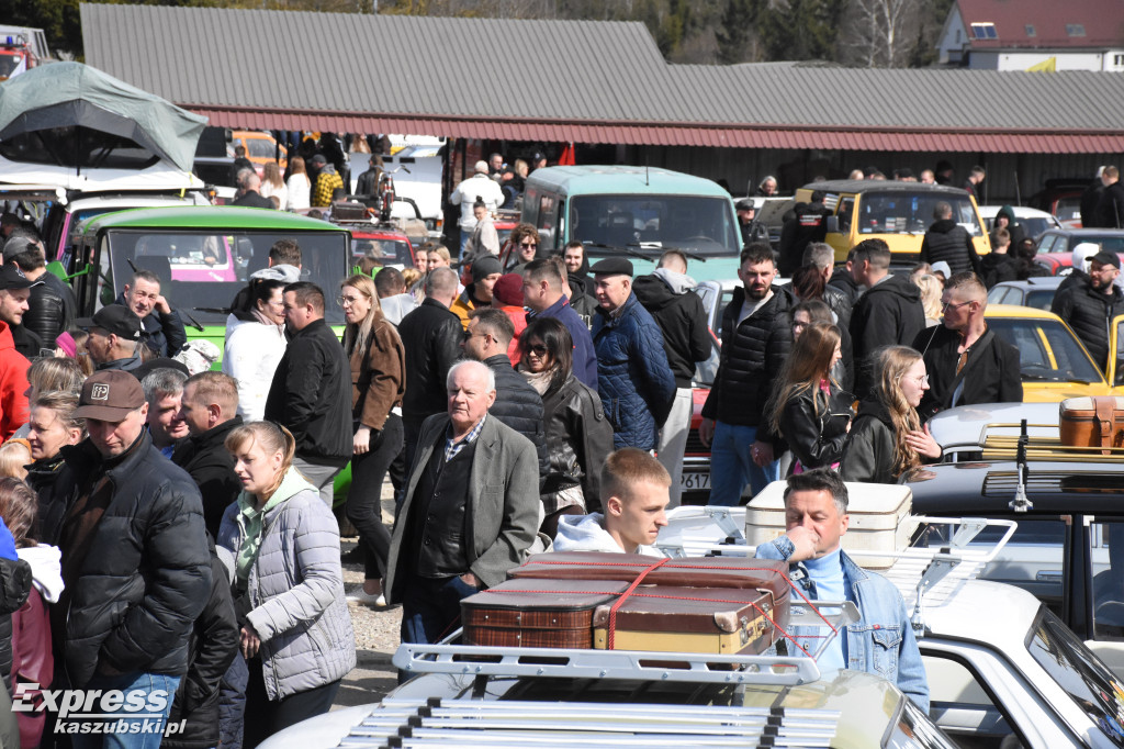 Otwarcie sezonu klasyków w Sierakowicach