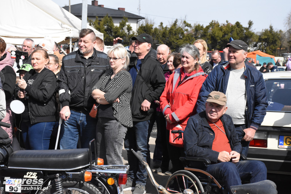 Otwarcie sezonu klasyków w Sierakowicach