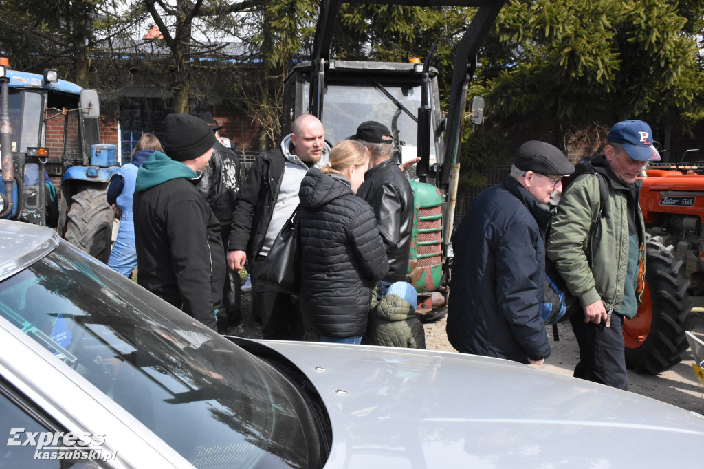 Otwarcie sezonu klasyków w Sierakowicach