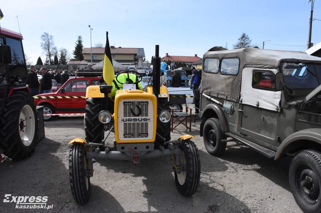 Otwarcie sezonu klasyków w Sierakowicach