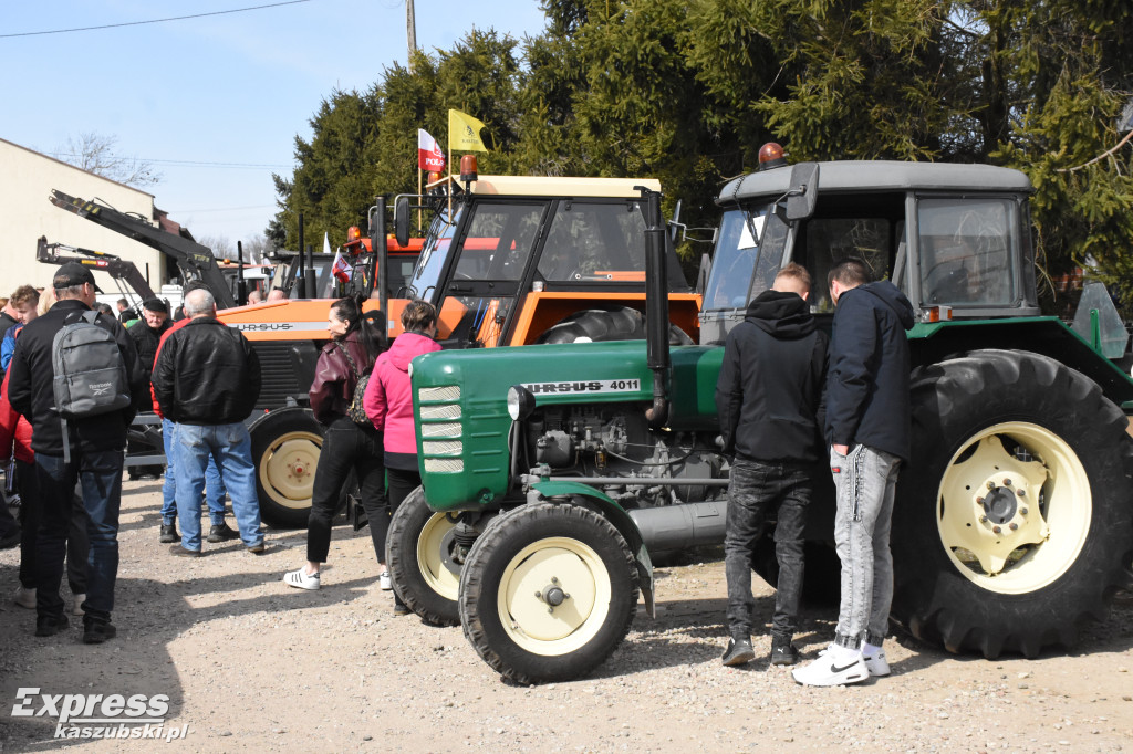 Otwarcie sezonu klasyków w Sierakowicach