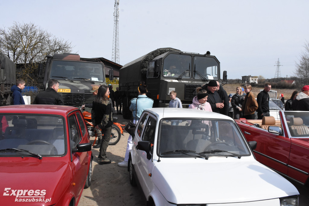 Otwarcie sezonu klasyków w Sierakowicach