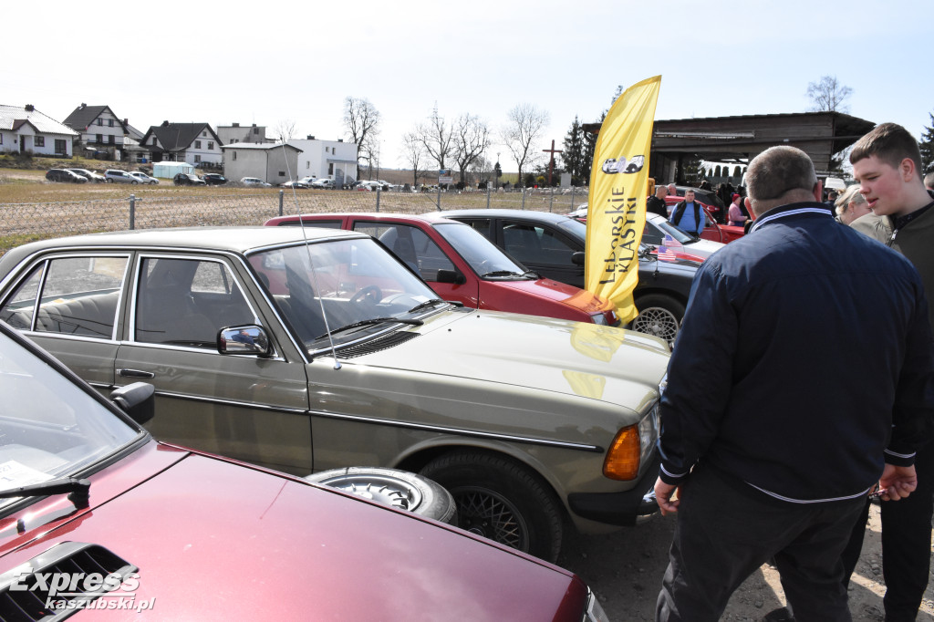 Otwarcie sezonu klasyków w Sierakowicach