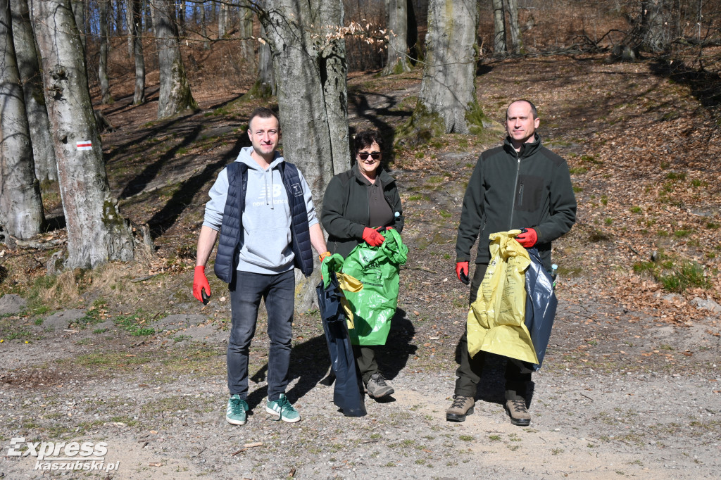 Akcja sprzątania kartuskich jezior