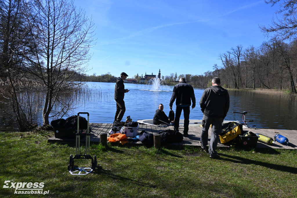 Akcja sprzątania kartuskich jezior