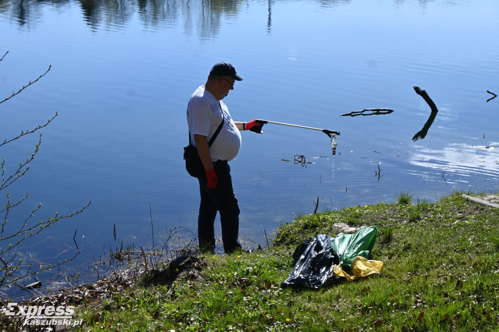 Akcja sprzątania kartuskich jezior