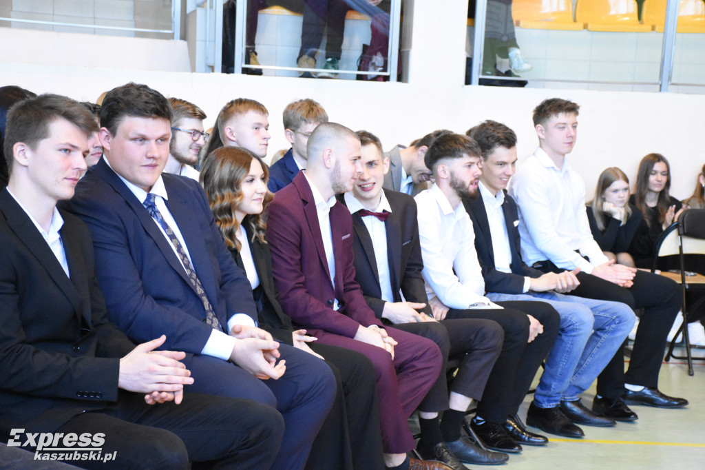 Pożegnanie maturzystów PZS w Sierakowicach