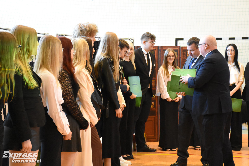 Pożegnanie maturzystów PZS w Sierakowicach