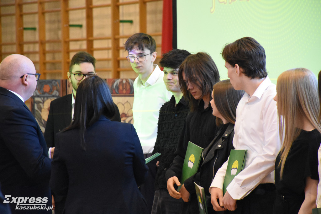 Pożegnanie maturzystów PZS w Sierakowicach