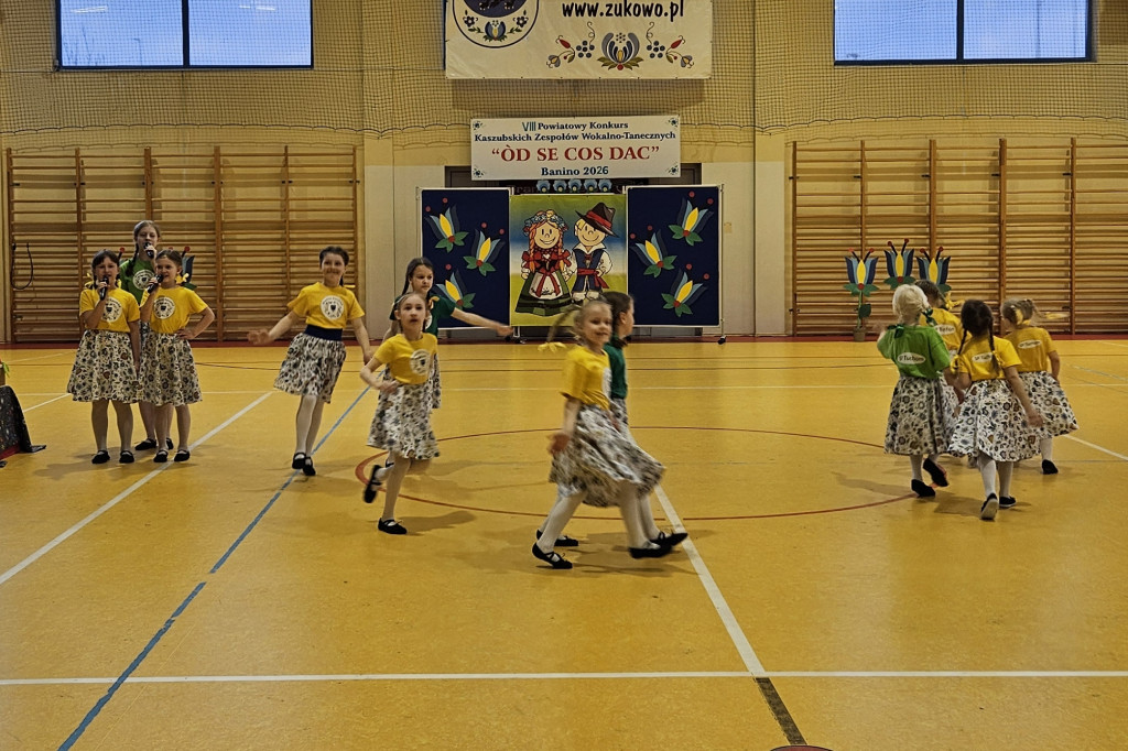 Powiatowy Konkurs Kaszubskich Zespołów Wokalno-Tanecznych w Baninie