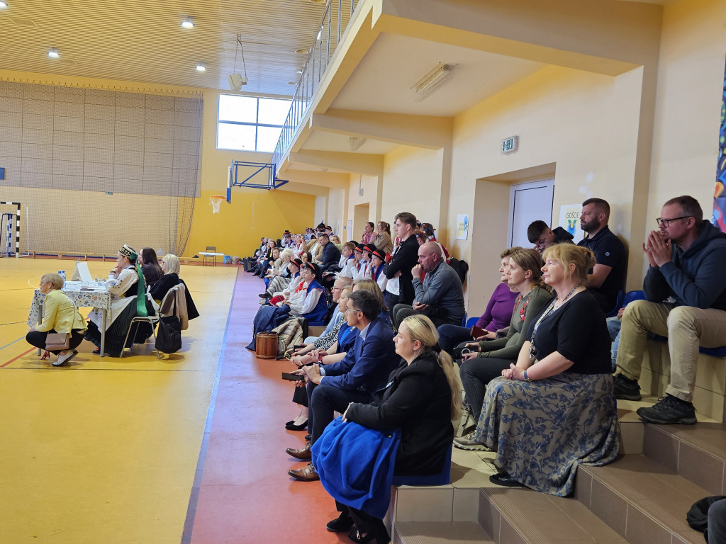 Powiatowy Konkurs Kaszubskich Zespołów Wokalno-Tanecznych w Baninie