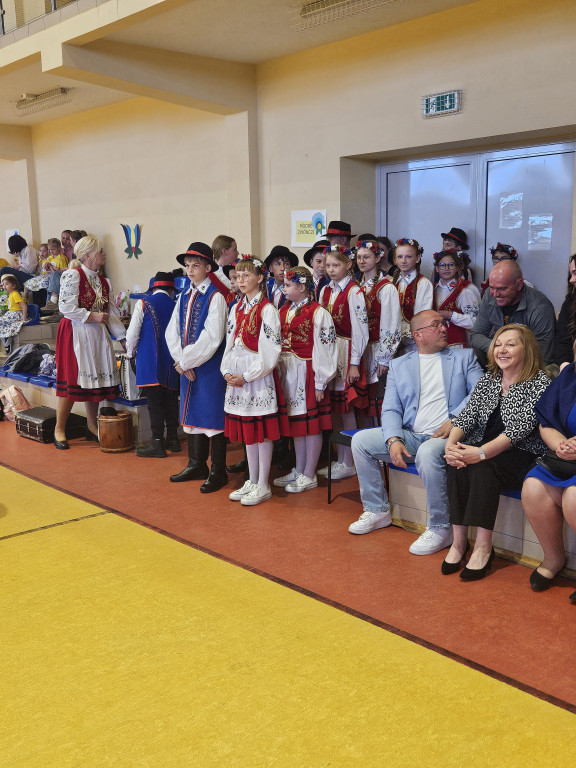 Powiatowy Konkurs Kaszubskich Zespołów Wokalno-Tanecznych w Baninie