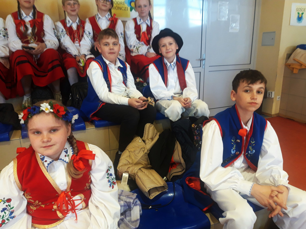 Powiatowy Konkurs Kaszubskich Zespołów Wokalno-Tanecznych w Baninie