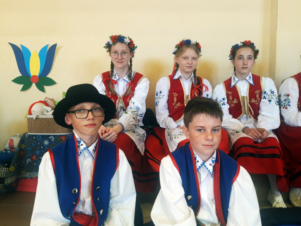 Powiatowy Konkurs Kaszubskich Zespołów Wokalno-Tanecznych w Baninie