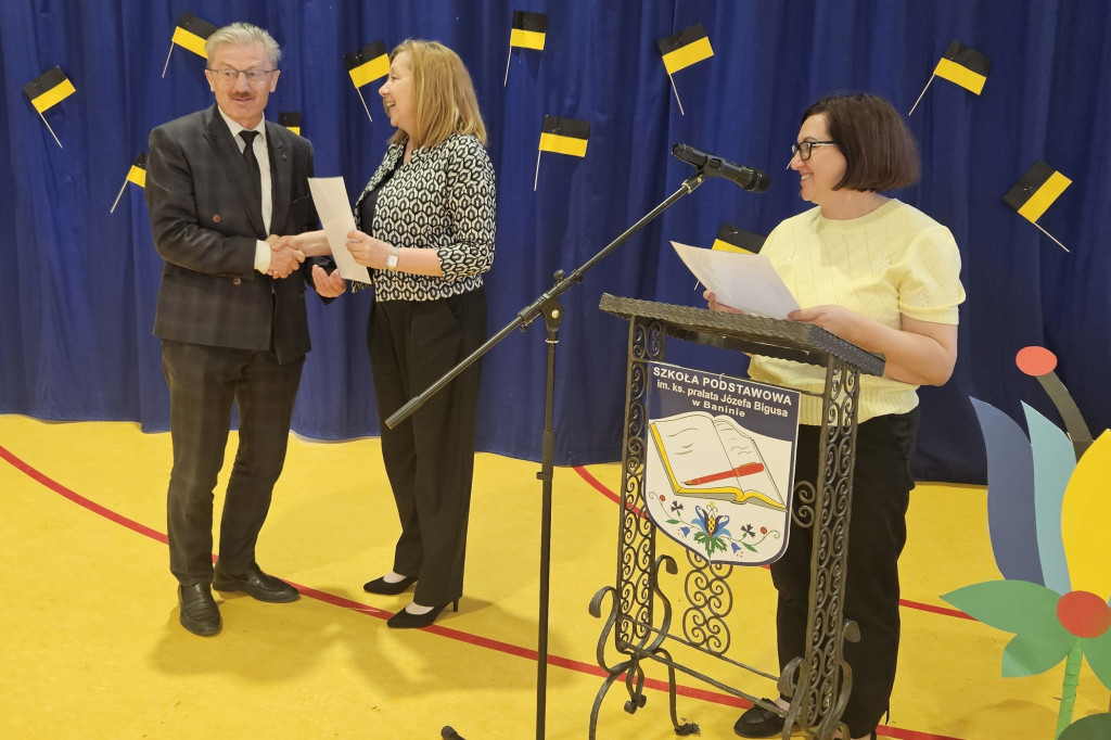 Powiatowy Konkurs Kaszubskich Zespołów Wokalno-Tanecznych w Baninie