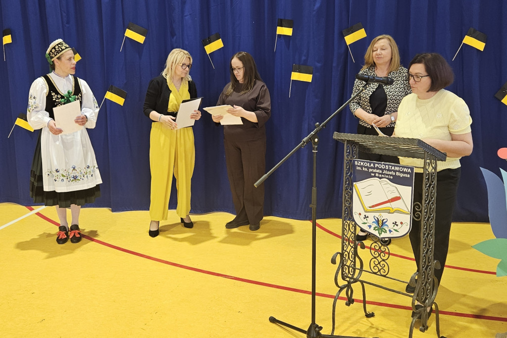 Powiatowy Konkurs Kaszubskich Zespołów Wokalno-Tanecznych w Baninie