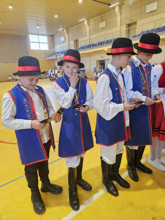 Powiatowy Konkurs Kaszubskich Zespołów Wokalno-Tanecznych w Baninie