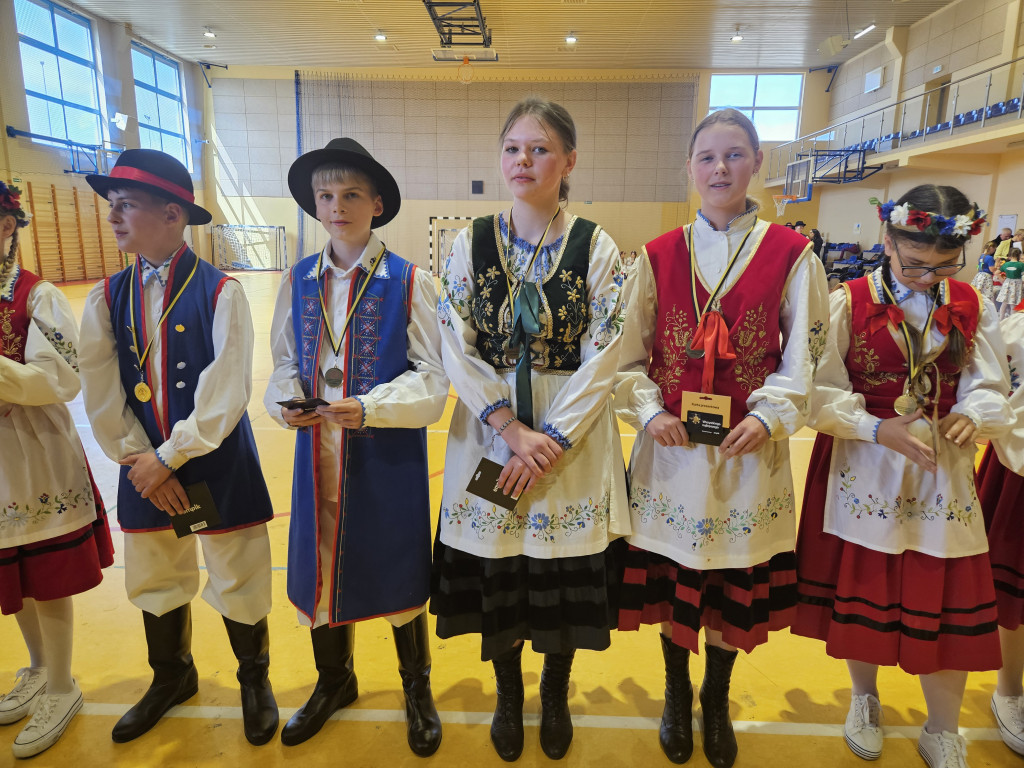 Powiatowy Konkurs Kaszubskich Zespołów Wokalno-Tanecznych w Baninie