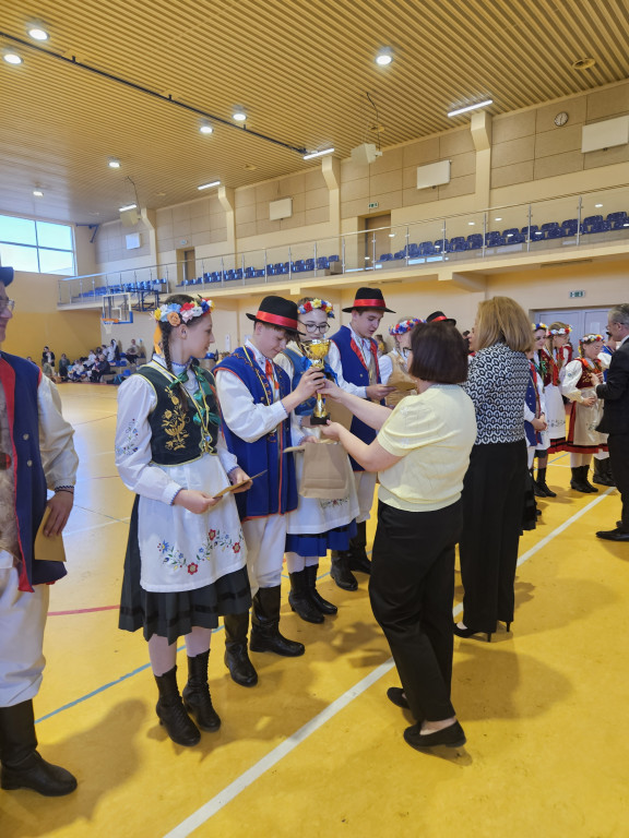 Powiatowy Konkurs Kaszubskich Zespołów Wokalno-Tanecznych w Baninie