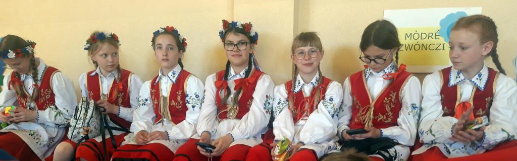 Powiatowy Konkurs Kaszubskich Zespołów Wokalno-Tanecznych w Baninie