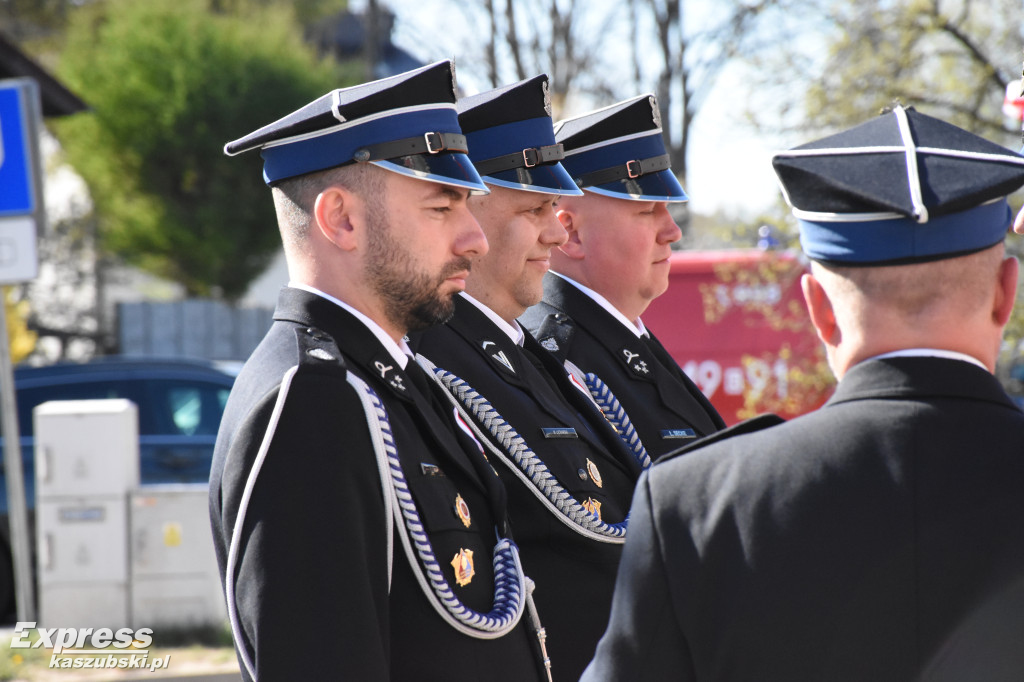Uroczyste przekazanie wozu bojowego dla OSP Chwaszczyno