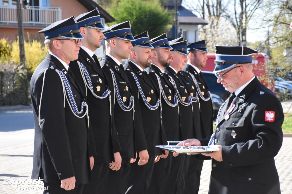 Uroczyste przekazanie wozu bojowego dla OSP Chwaszczyno