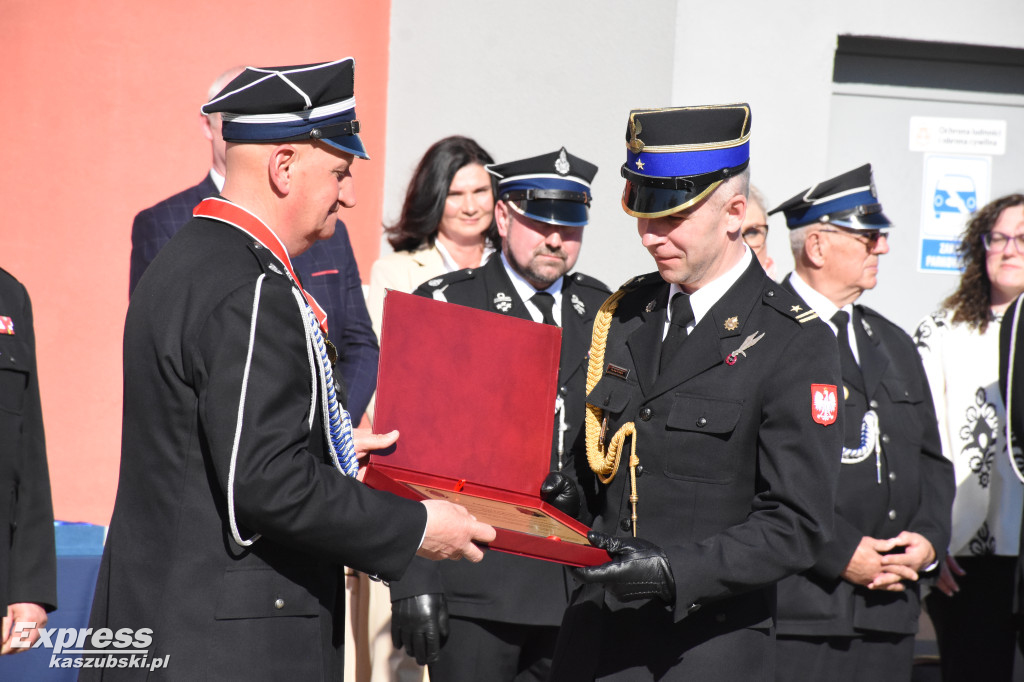 Uroczyste przekazanie wozu bojowego dla OSP Chwaszczyno
