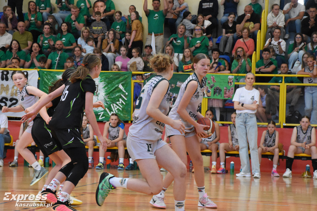Finałowy Mecz turnieju U13 kobiet w Sierakowicach