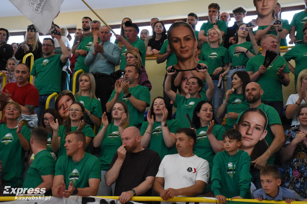 Finałowy Mecz turnieju U13 kobiet w Sierakowicach